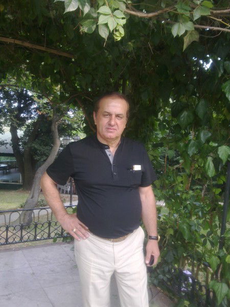 Axмед Axмедов