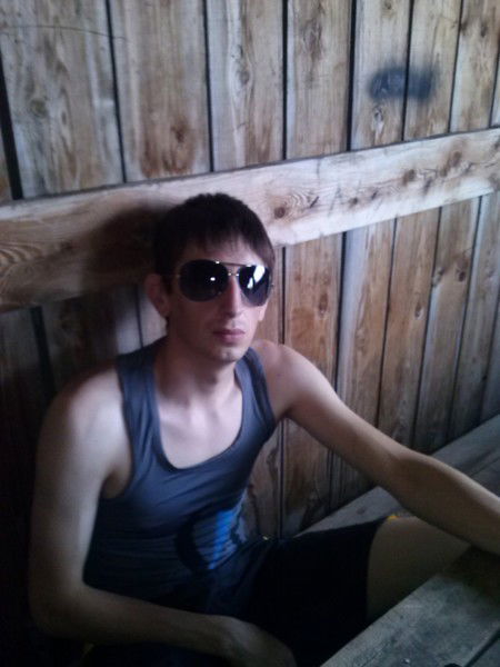 Антон Пикулев