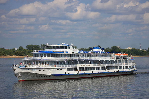 Антон Ксенофонтов