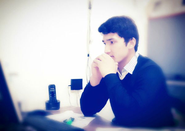 (** Satlykjan**) $~Bayramow~$