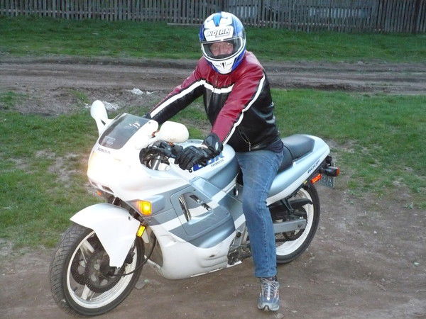 Юрий Глезденёв