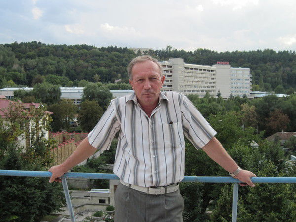 Сергей Юлов