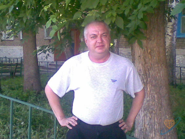 Юрий Иванов