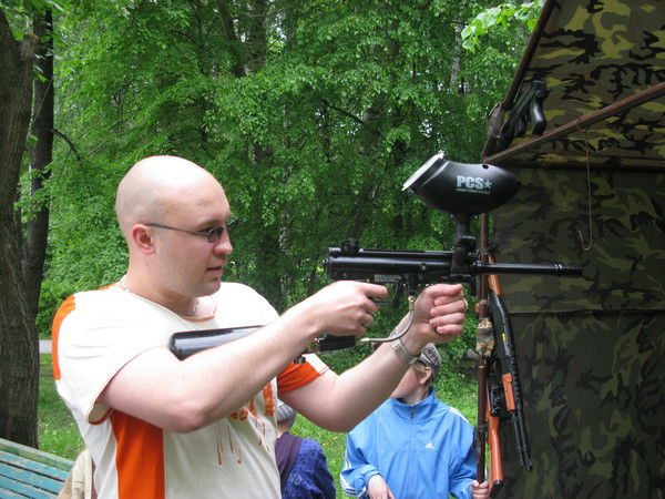 Анатолий Стенников