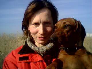 Анжела Аназий