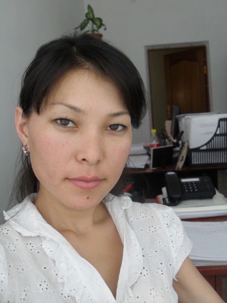 Макпал Айнекова