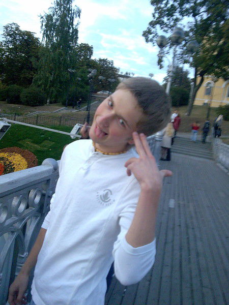 Дмитрий Берест