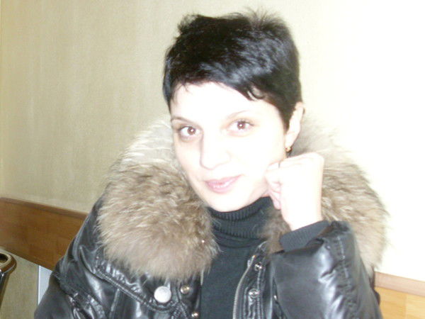 Елена Харабарь