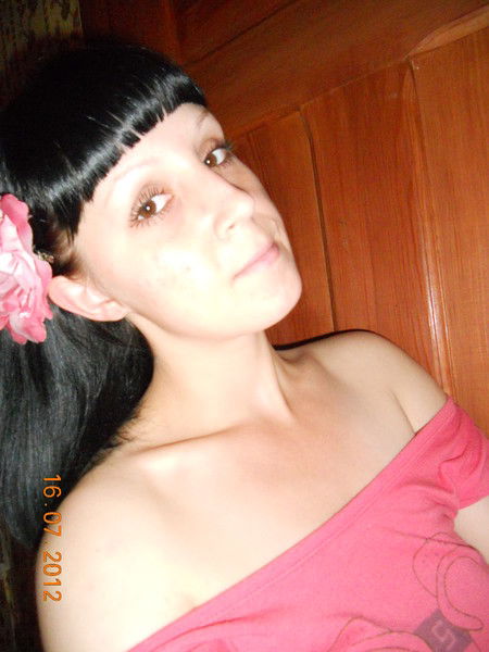 Аня Алексенкова