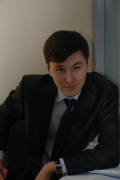 Баке Таханов