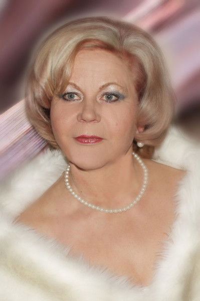 Людмила Новикова