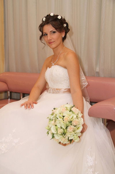 Наташа Богомолова