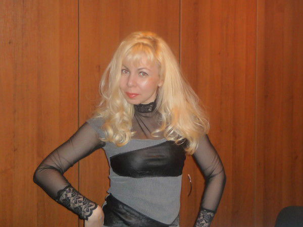 Оксана Стеценко