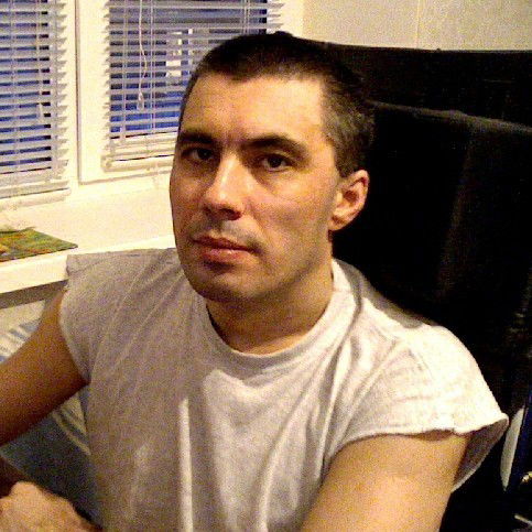 Дмитрий Тихонов