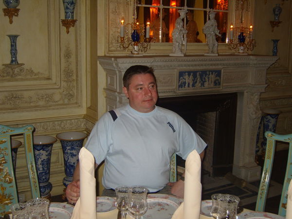 Юрий Шевцов