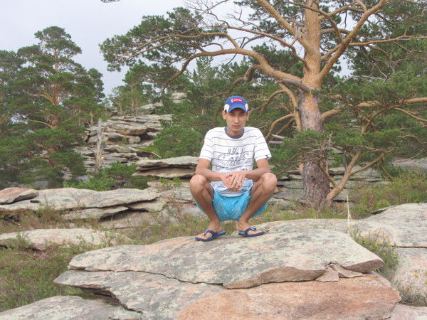 Даурен Исаханов