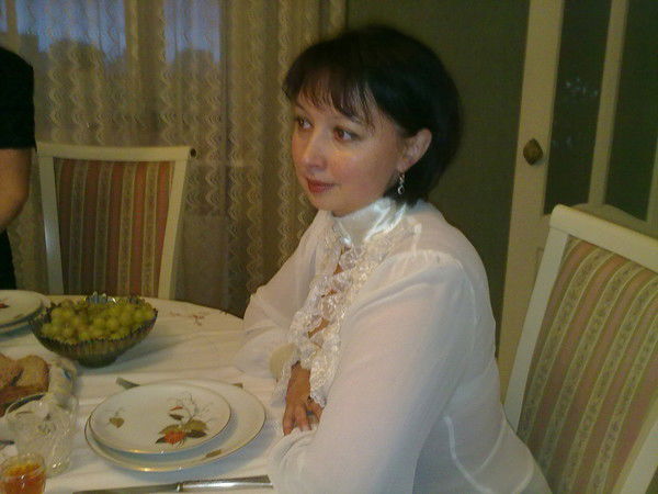 Елена Назарова