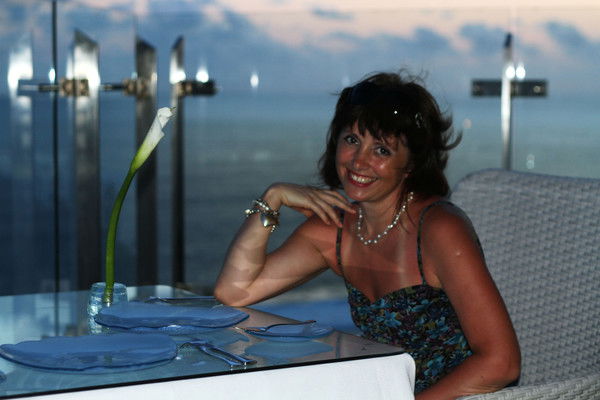 Наташа Зверева