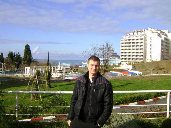 Роман Тикунов