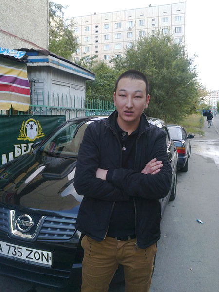 Турсунбек Садуакасов