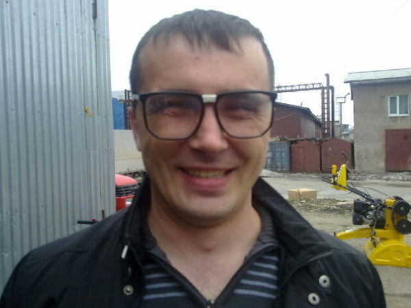 Георгий Назаров