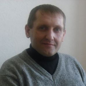 Руслан Андреев