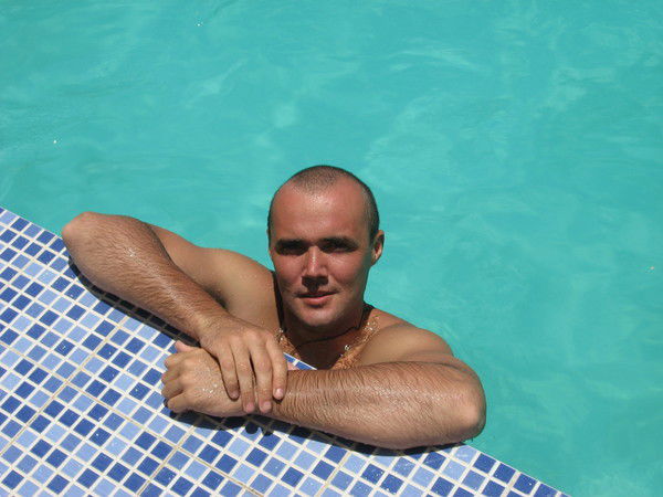 Денис Казарин