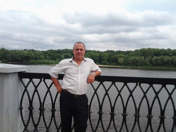 Владимир Сбродов