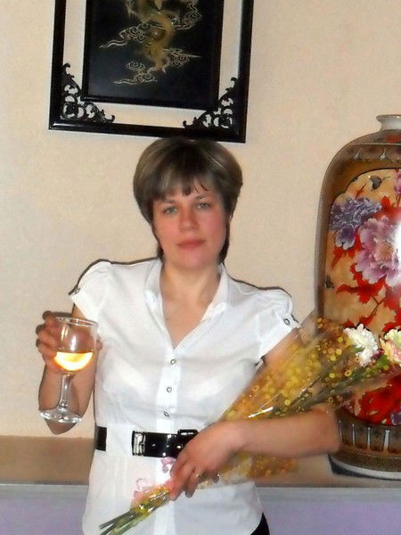 Елена Нашивочникова.