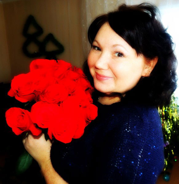 Елена Саратцева