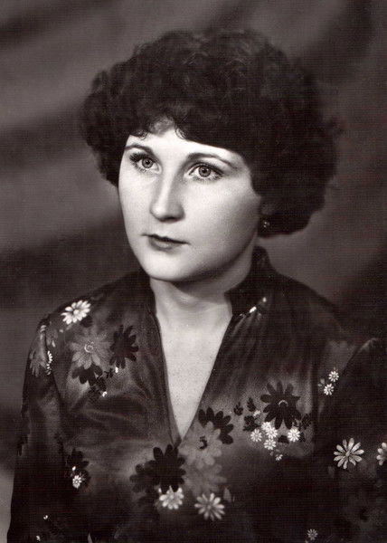 Галина Полякова