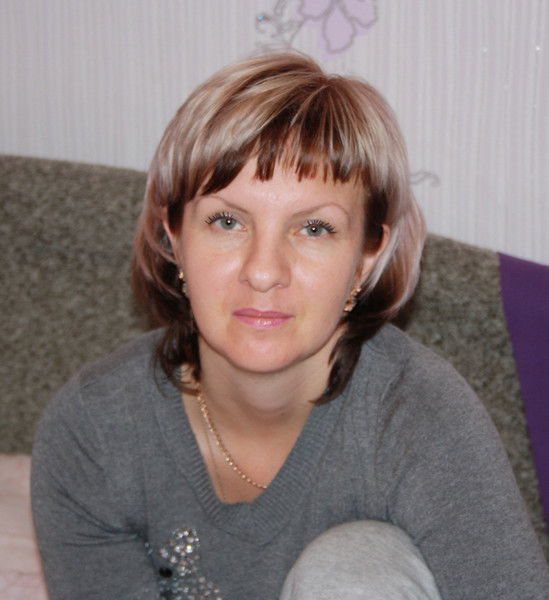 Анна Параскив