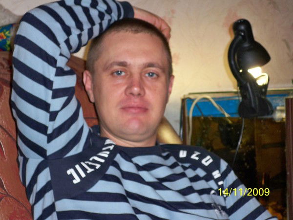 Олег Нефедов