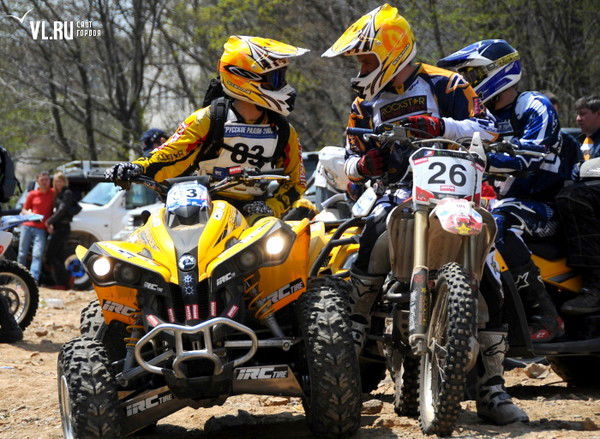 Александр Серов