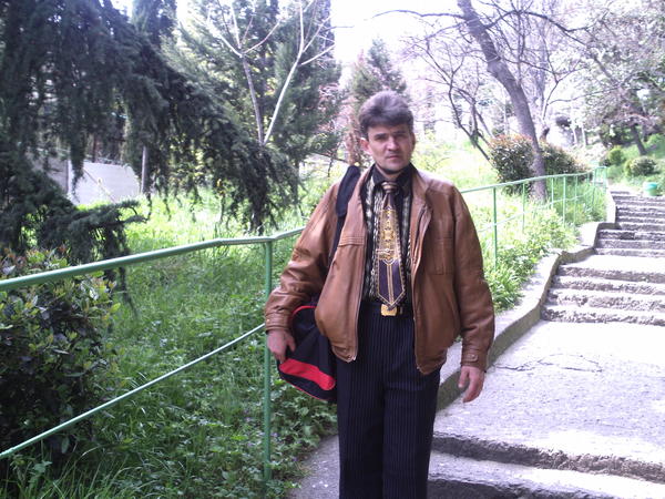 Эдуард Емельянцев