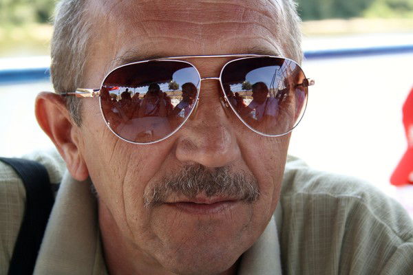 Михаил Петров