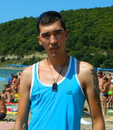 Назим Курманов