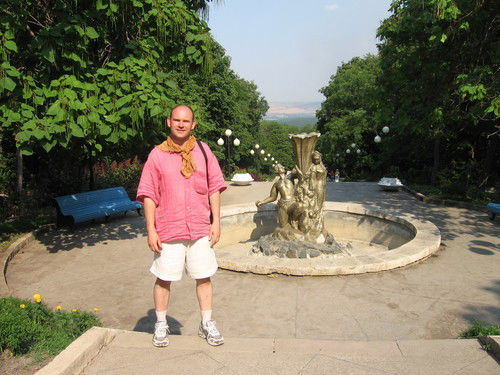 Владислав Титов