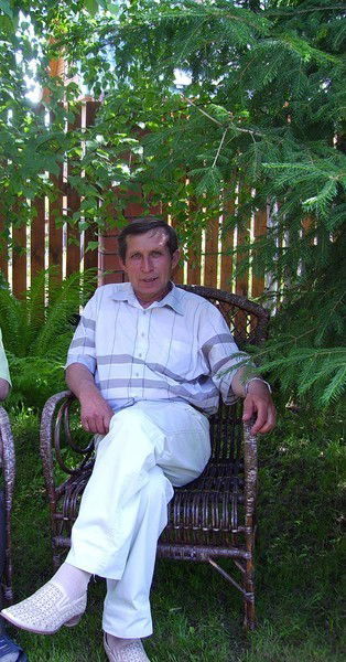 Николай Лазутченко