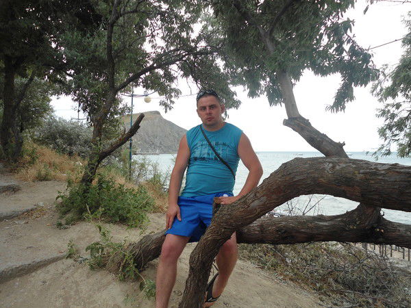 Александр Гук