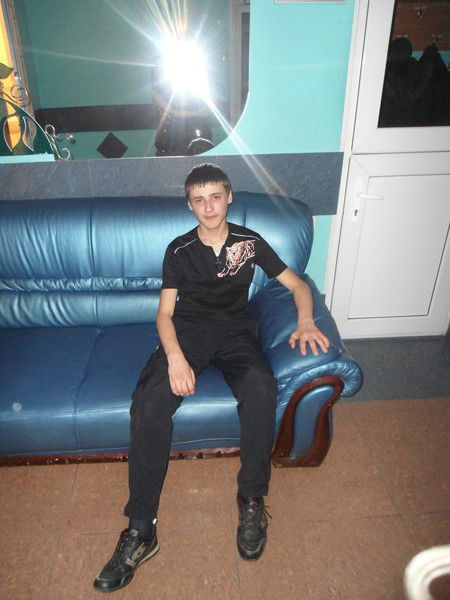 Артем Попов