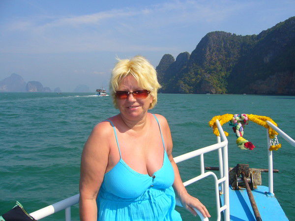 Елена Дежнева