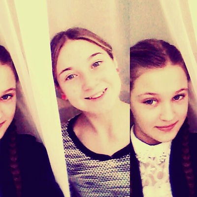 Яна Бурлакова