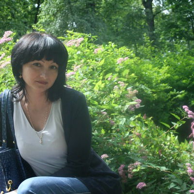 Алена Гусарова