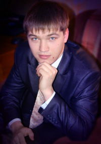 Антон Котенев