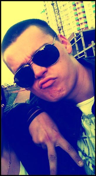 Владислав Панов