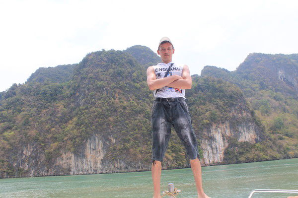 Александр Антоничев