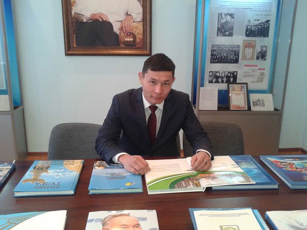 Жарбол Сулейменов