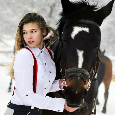 Саша Бахарева