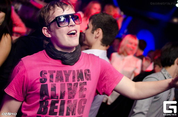 Евгений 26193521